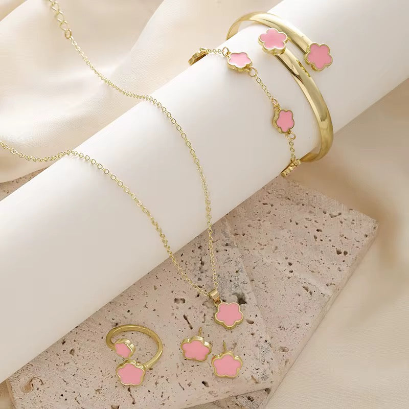Lucky Clover Set